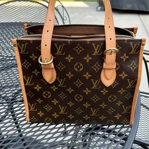 Authentic Louis Vuitton Purse